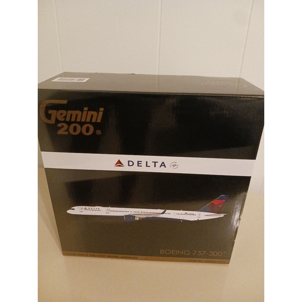 Gemnini Jets 1:200 scale Delta Airlines 757-300 #N590NW - G2DAL1111